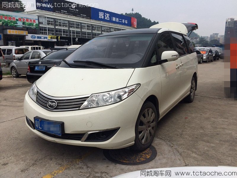 比亞迪M6